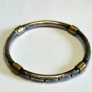 Vintage Taxco Mexico Rare handmade 925 sterling silver etched bangle bracelet
